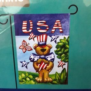 Garden flag USA patriotic Bear new